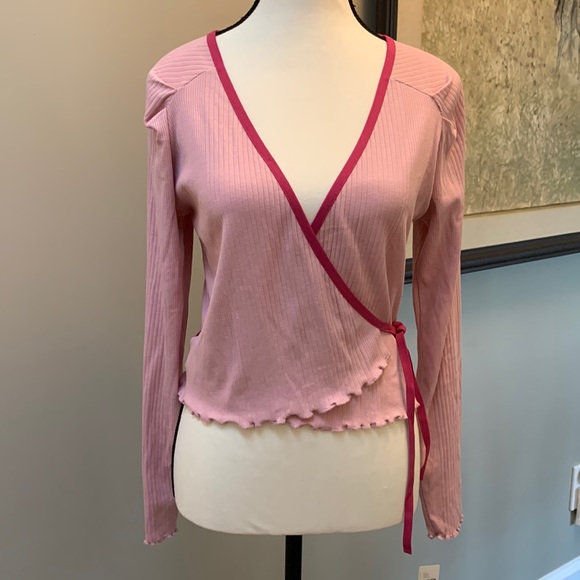 ANTHROPOLOGIE NWT wrap, lettuce hem and cuff, ribbed fabric - Picture 3 of 12